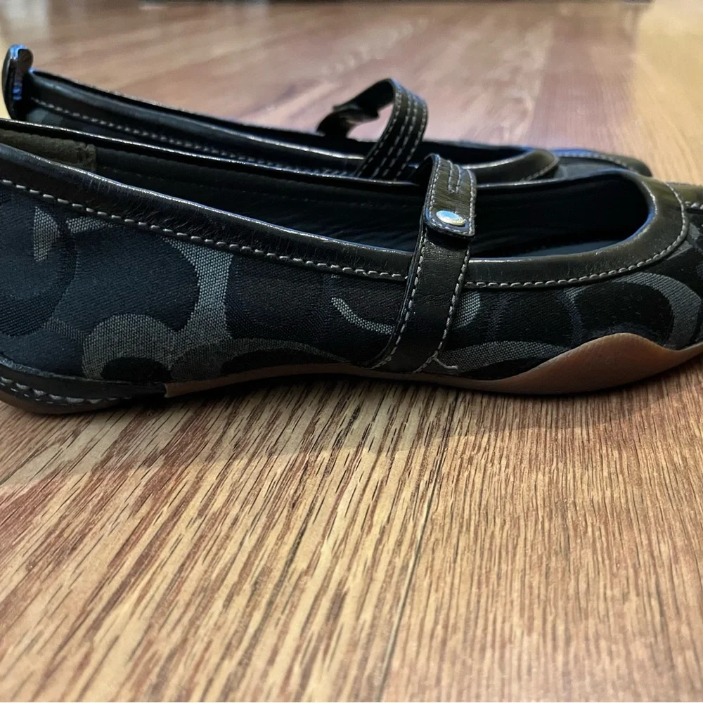 Coach Women's Black Signature Logo Mary Jane Shoes Leather and Canvas Joy Size 5 - Picture 8 of 15